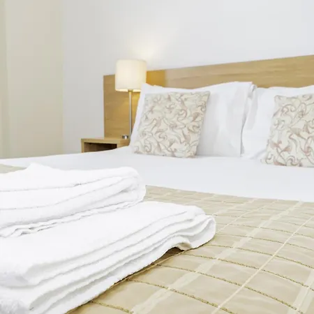 The Majestic Hotel Eastbourne Room photo